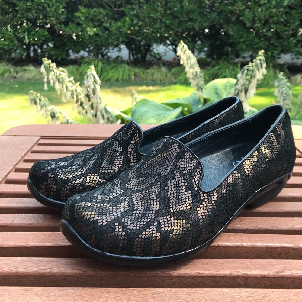 Dansko Olivia Flat Sz 37